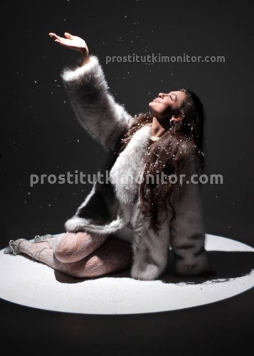 Оля, Г. Тамань